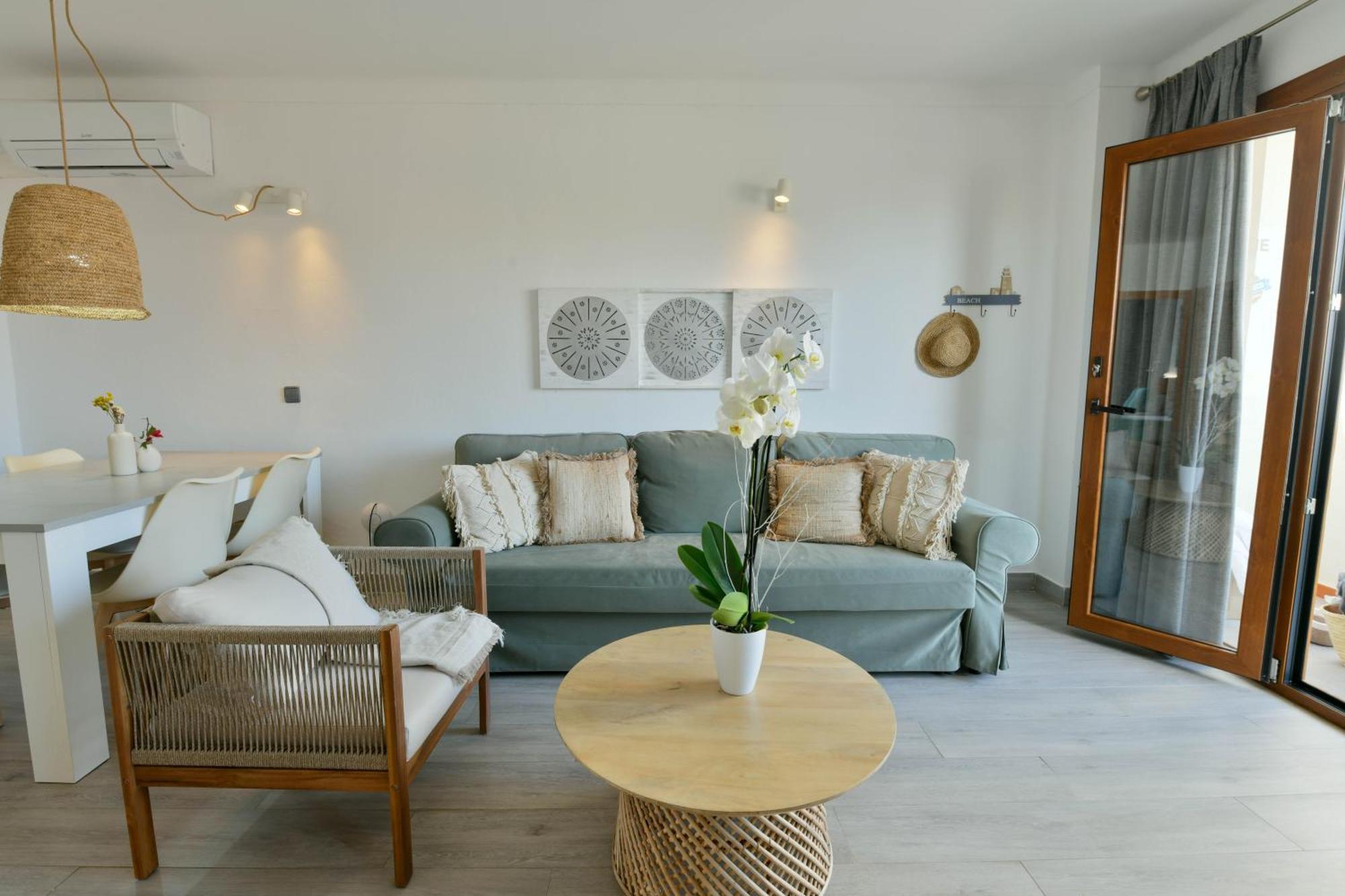 Apartamentos Estanques Colonia de Sant Jordi Bagian luar foto