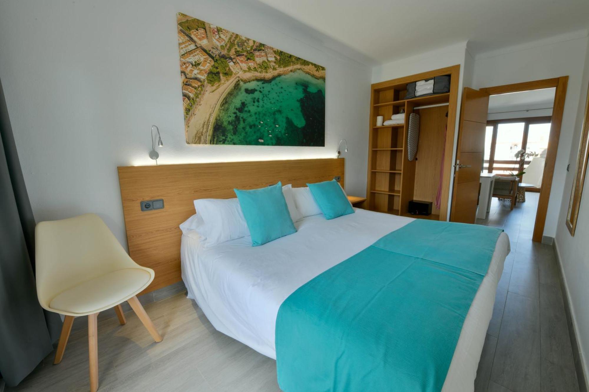 Apartamentos Estanques Colonia de Sant Jordi Bagian luar foto