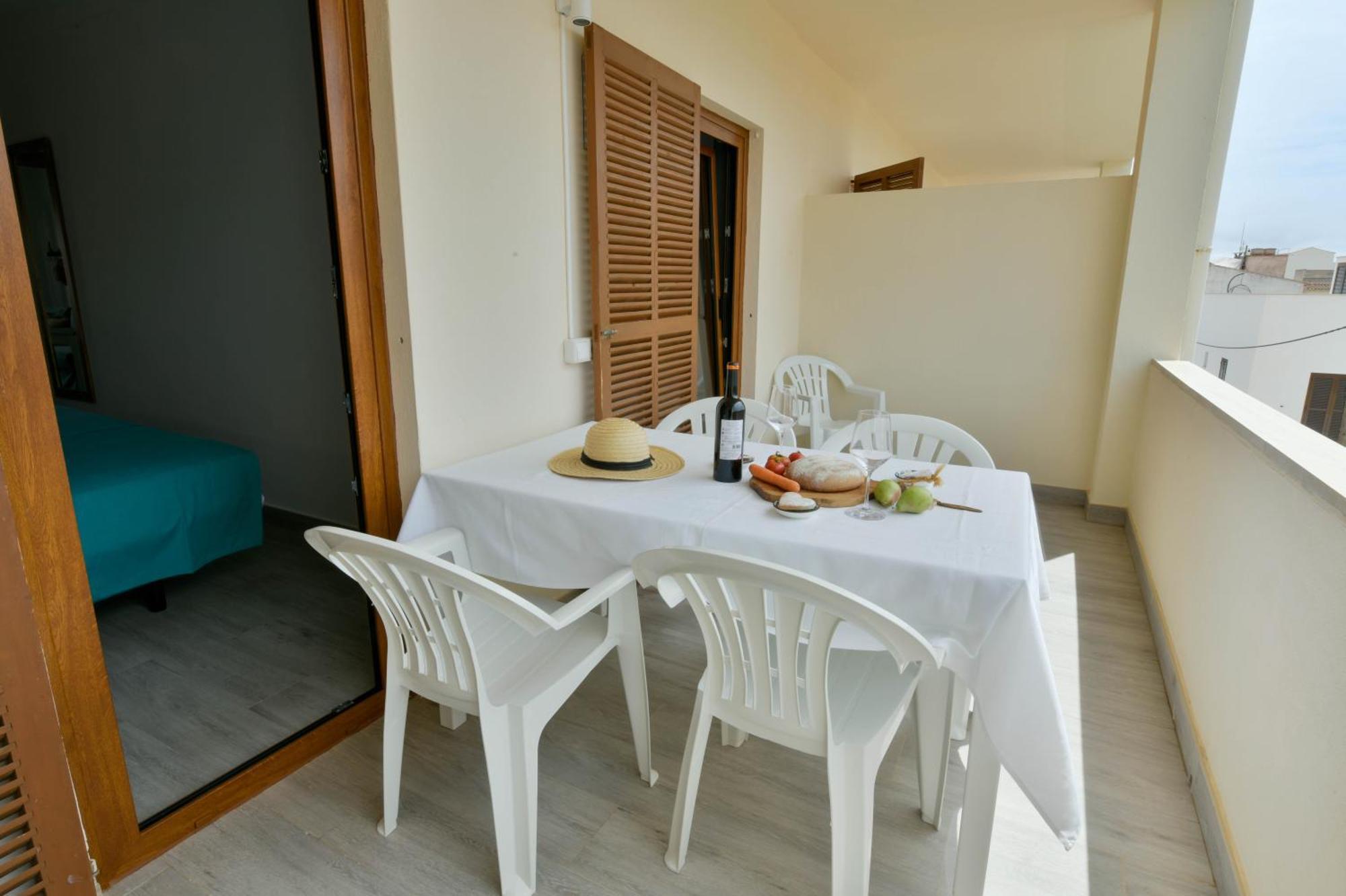 Apartamentos Estanques Colonia de Sant Jordi Bagian luar foto