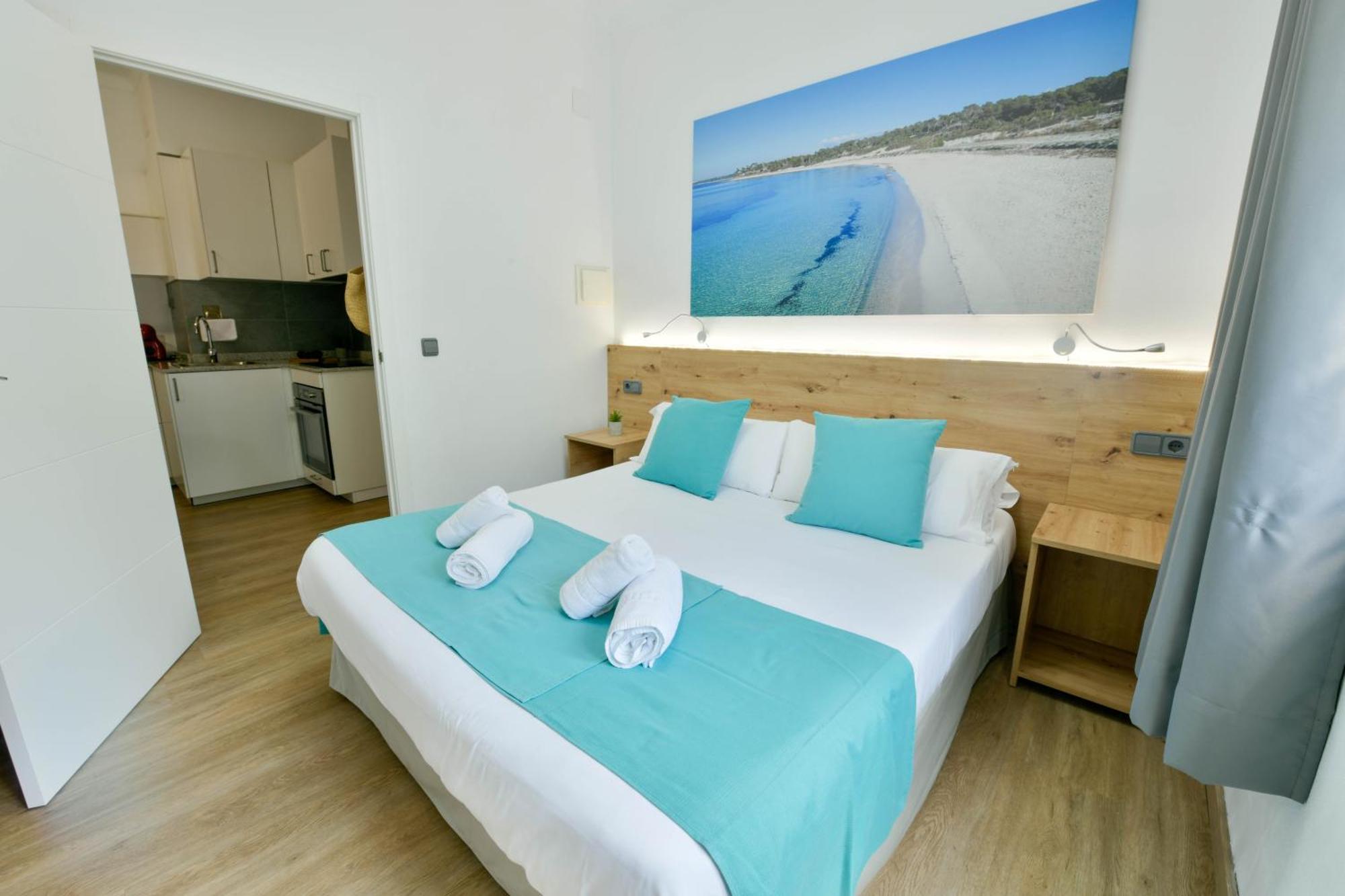 Apartamentos Estanques Colonia de Sant Jordi Bagian luar foto